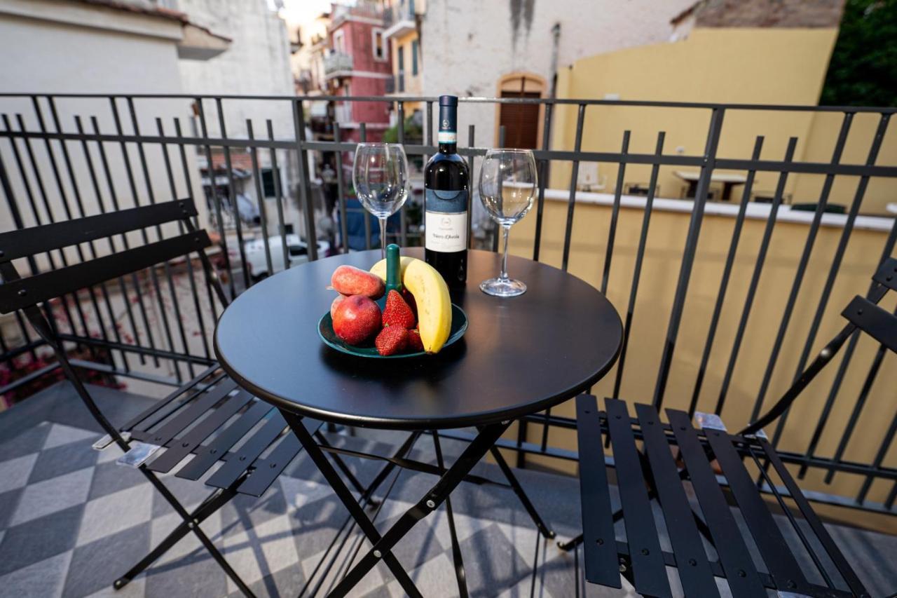 Domus Enea Apartman Taormina Kültér fotó